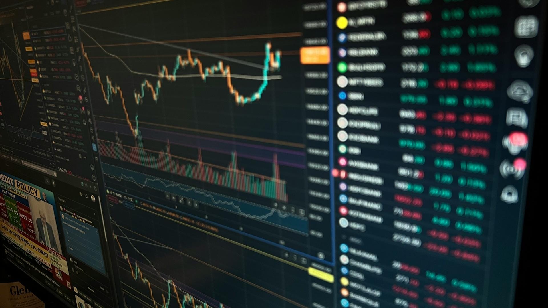 比特币现货ETF资金流向示意图,IBIT单周贡献占比突出