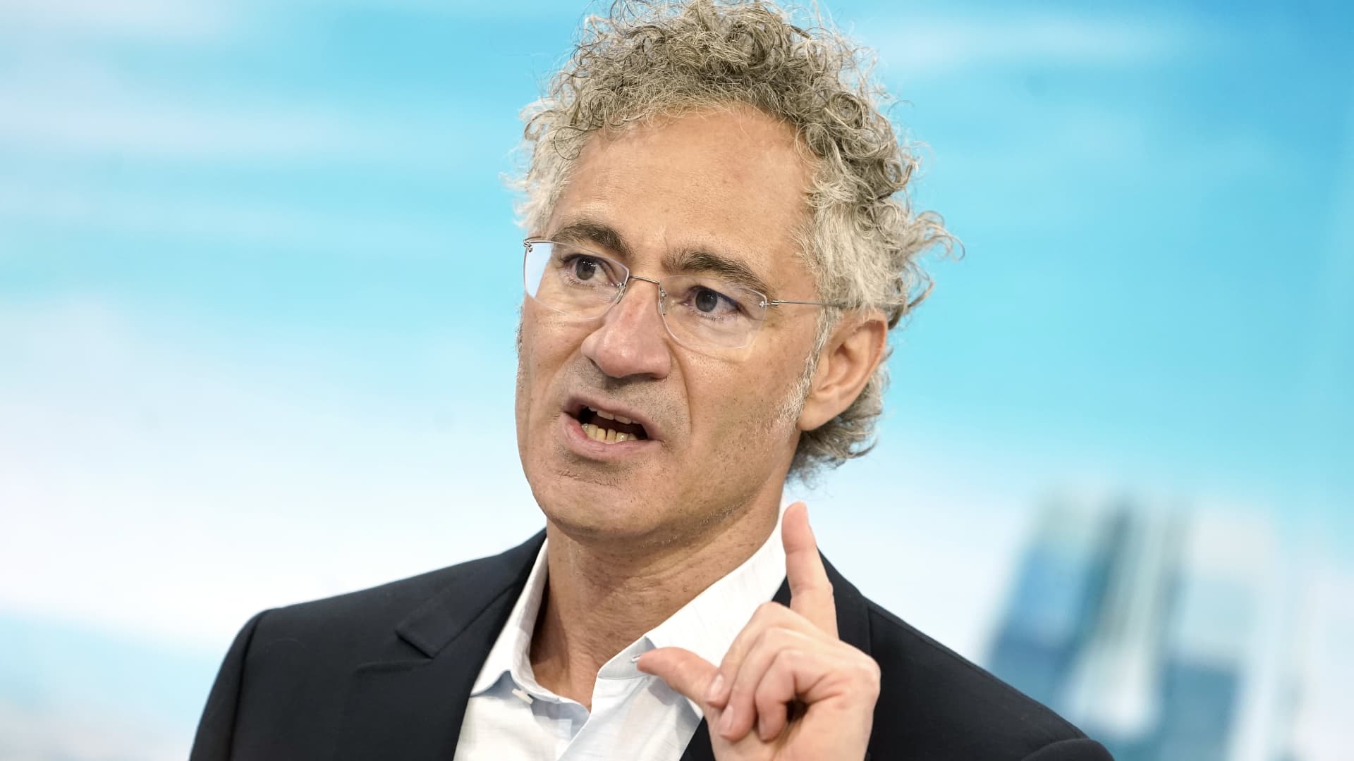 Palantir 联合创始人兼CEO Alex Karp 2026年7月27日在纽约接受采访的照片