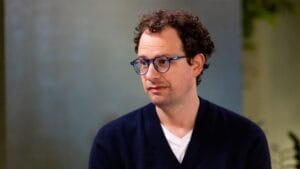 Dario Amodei 在 Anthropic 旧金山总部接受 CNBC《The Circuit》节目采访，摄于 2026 年 4 月 30 日