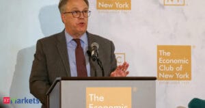 纽约联储主席威廉姆斯接受CNBC采访，把美债收益率上行读作AI投资驱动的经济强信号