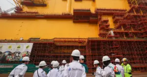 新加坡船厂正在建造用于欧洲北海海上风电场的高压直流输电平台